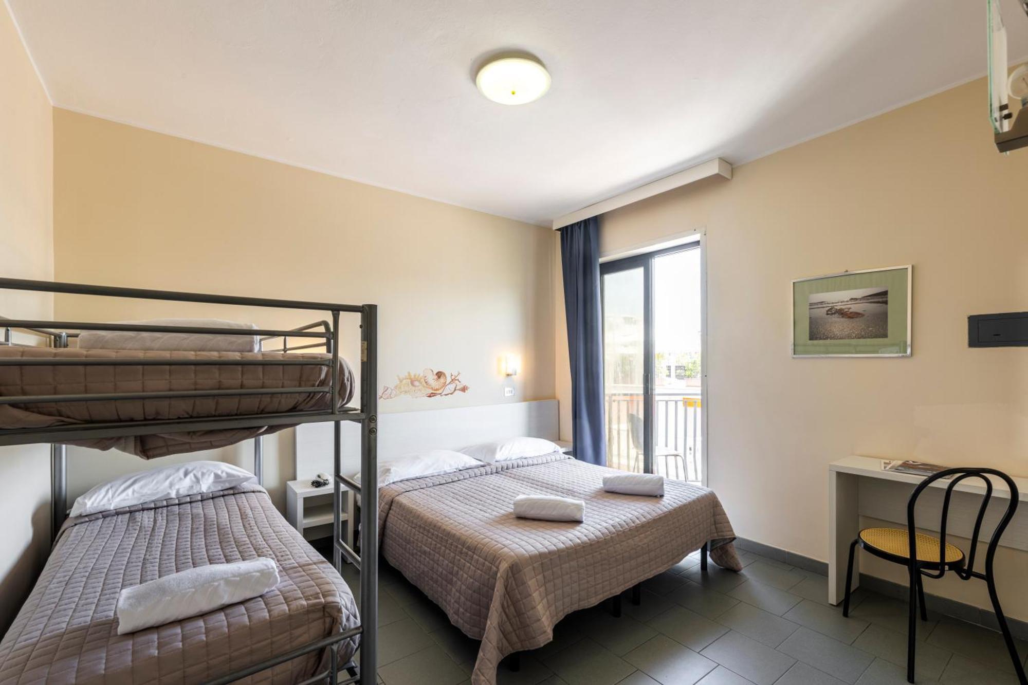 Hotel La Siesta 3*