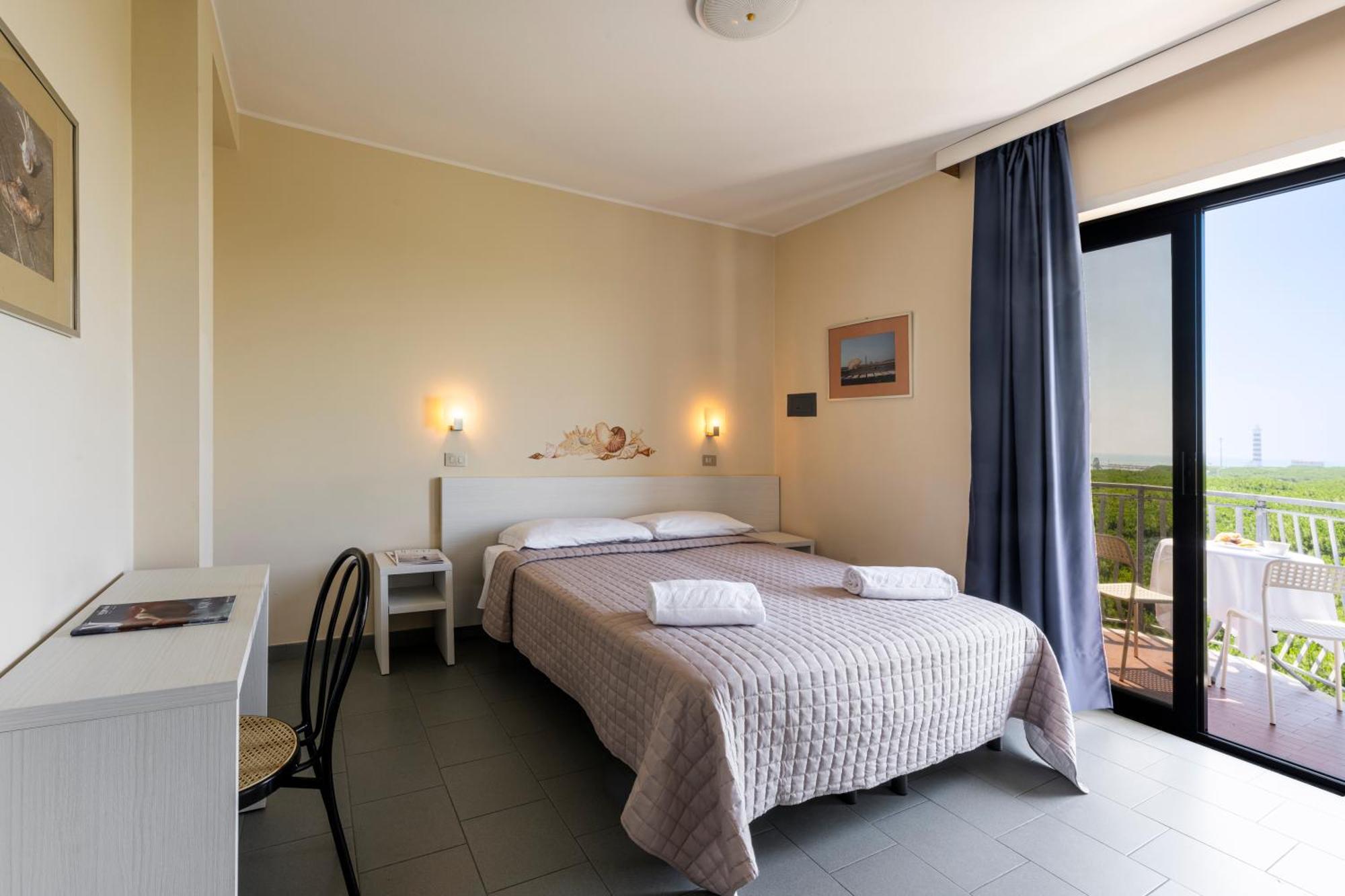 Hotel La Siesta 3*